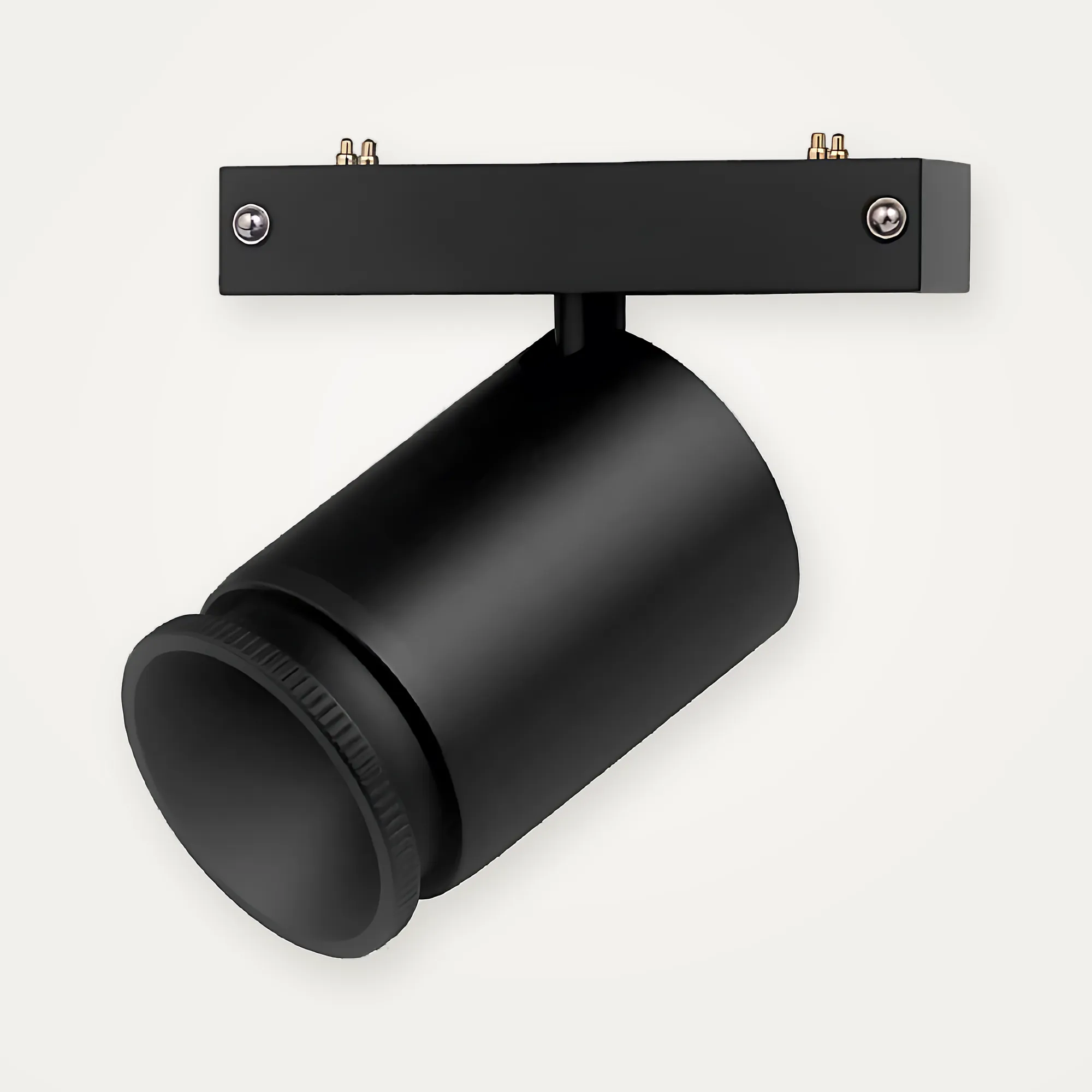 Magnetic Zoomspot